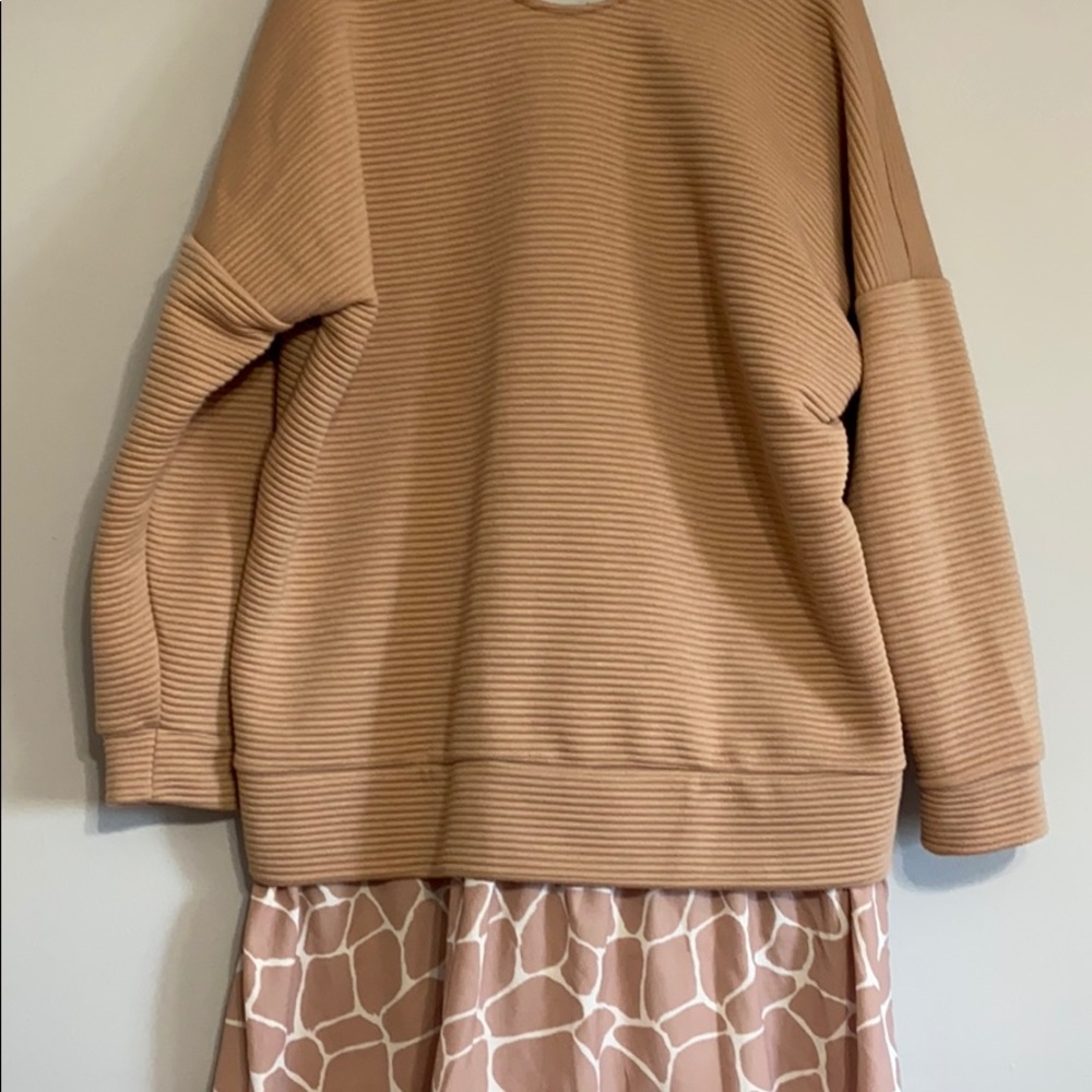Asos Curve sweatshirt dress. Oversized. - Picture 2 of 2